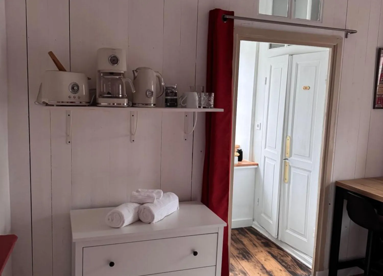 Couette-café Chambre Rouge Pontrieux France