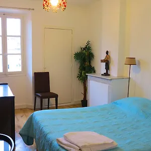 Viva Riviera - 10 Rue Commandant André , Cannes France
